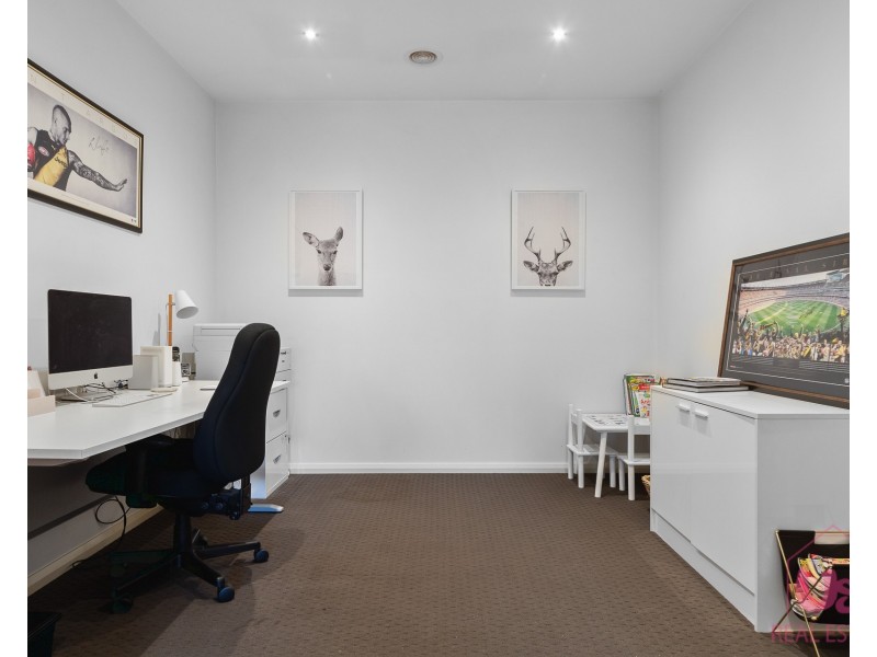 30 Red Wattlebird Crescent, Langwarrin VIC 3910