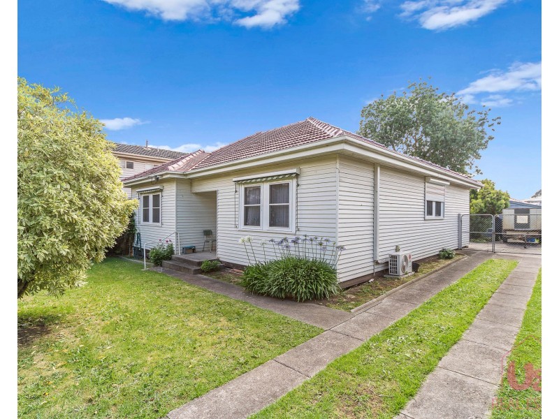 34 Robjant Street, Hampton Park VIC 3976