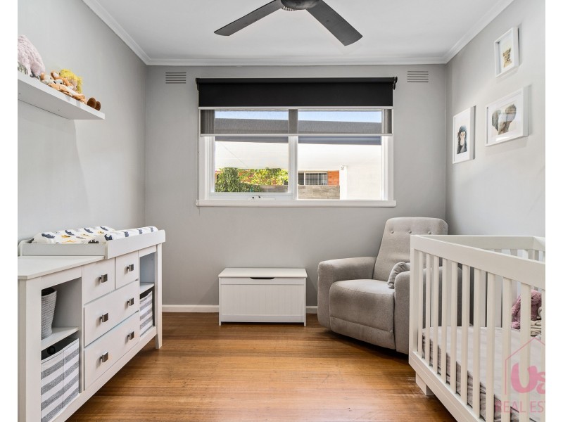 12 Mahoney Crescent, Seaford VIC 3198