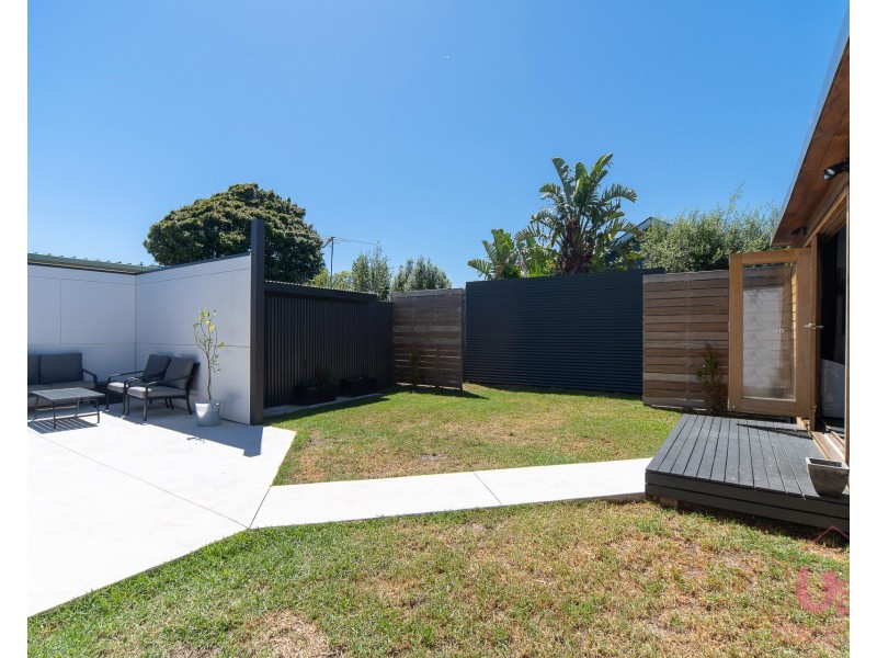 12 Mahoney Crescent, Seaford VIC 3198