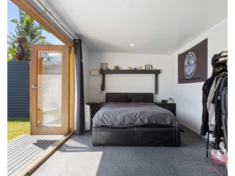 12 Mahoney Crescent, Seaford VIC 3198