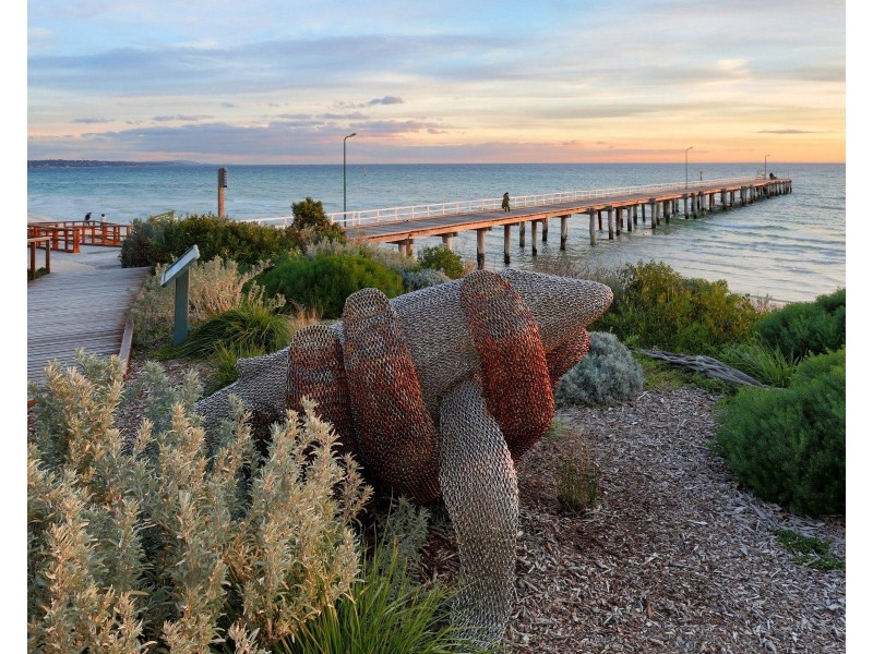 12 Mahoney Crescent, Seaford VIC 3198