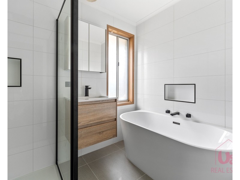 29 Bokissa Drive, Frankston VIC 3199