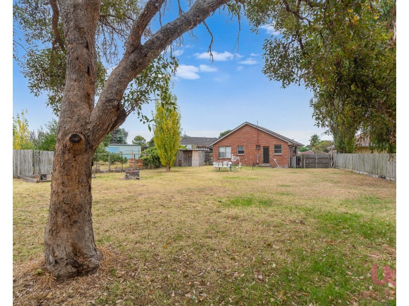20 Juniper Court, Frankston North VIC 3200