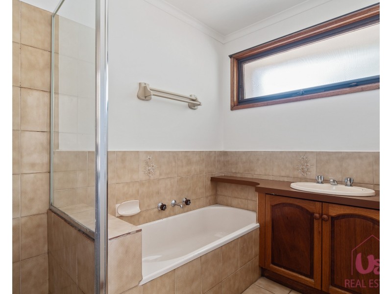 9 Evans Street, Pearcedale VIC 3912