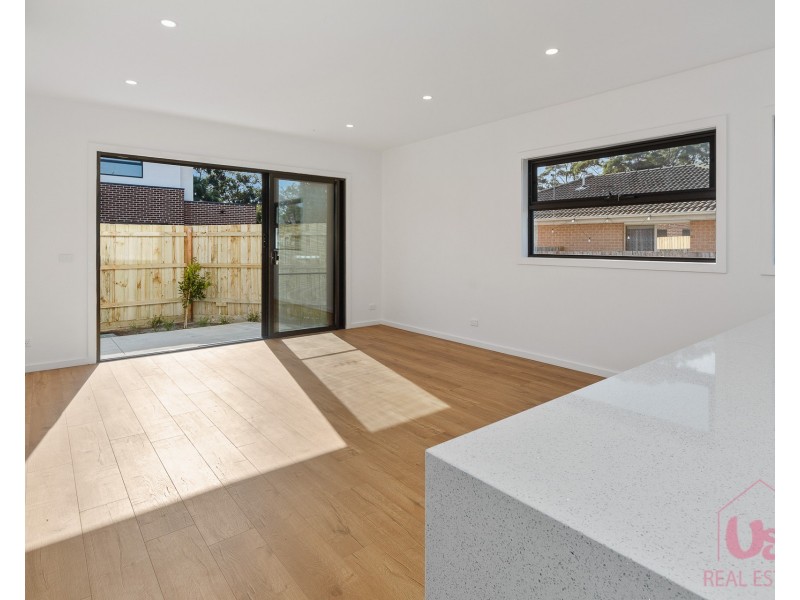 1/13 Windoo Street, Frankston North VIC 3200