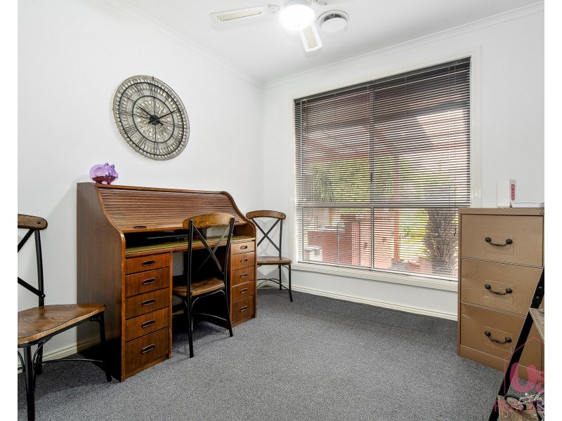 8 Better Boy Court, Skye VIC 3977