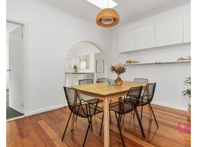 8 Leonard Street, Frankston VIC 3199