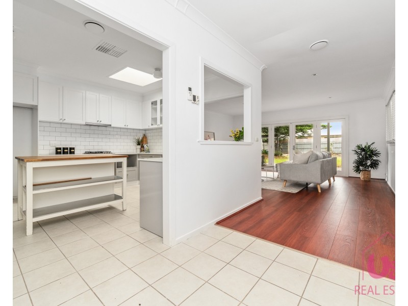 8 Leonard Street, Frankston VIC 3199