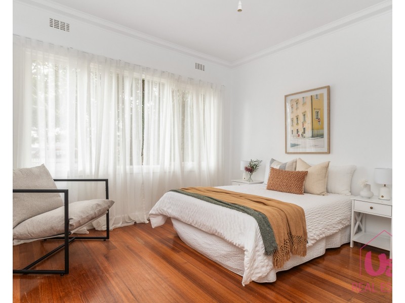 8 Leonard Street, Frankston VIC 3199