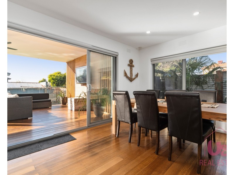 37 Summit Road, Frankston VIC 3199