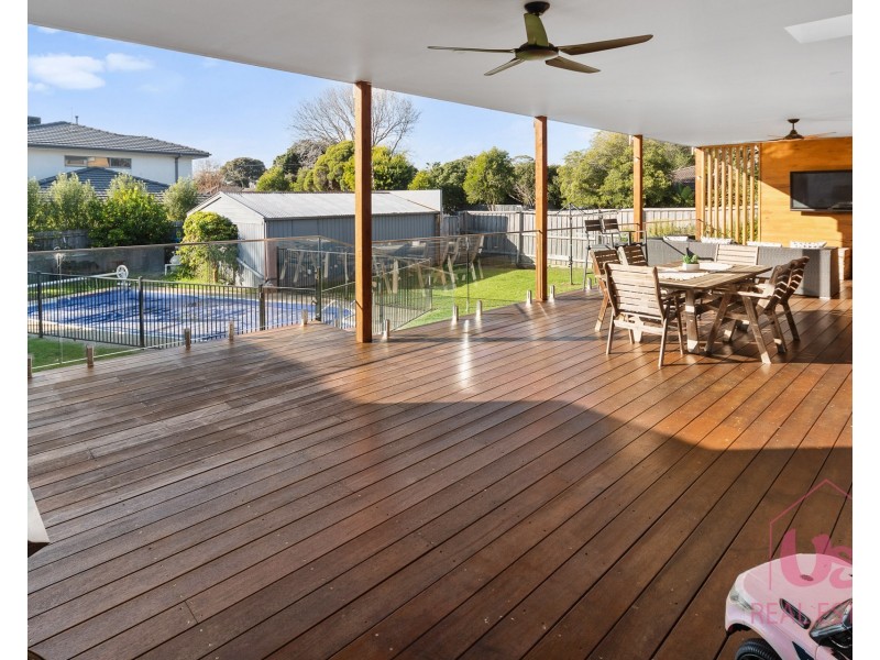 37 Summit Road, Frankston VIC 3199