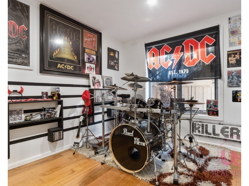 37 Summit Road, Frankston VIC 3199