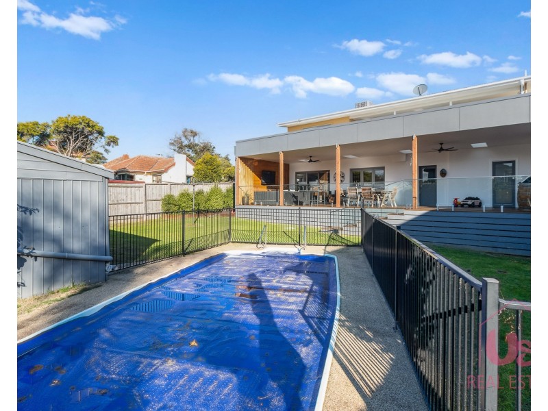 37 Summit Road, Frankston VIC 3199