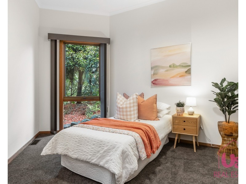 12 Chantilly Court, Frankston VIC 3199