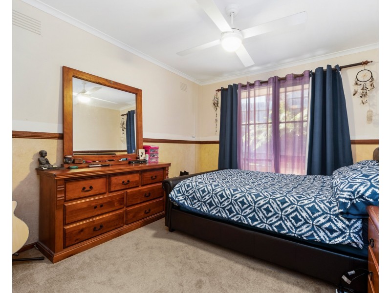 2 Invermay Court, Frankston VIC 3199