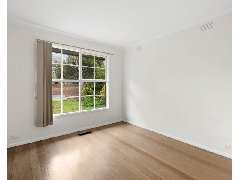 7 Fernbank Court, Kilsyth VIC 3137