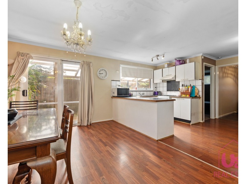 2/24 Rowellyn Avenue, Carrum Downs VIC 3201