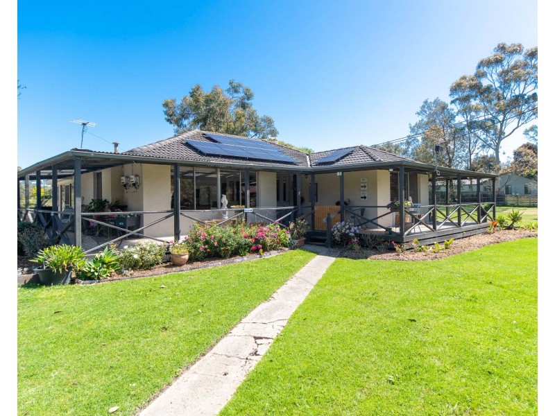 20 Facey Road, Devon Meadows VIC 3977