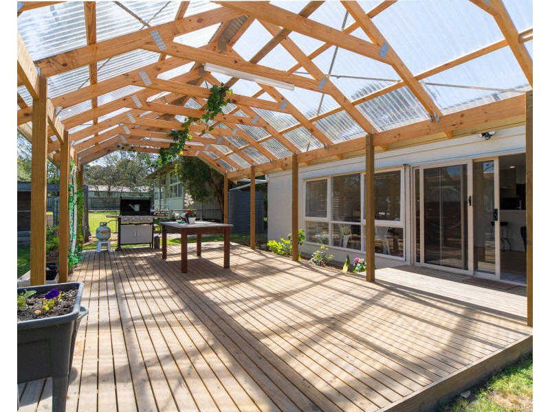 20 Facey Road, Devon Meadows VIC 3977