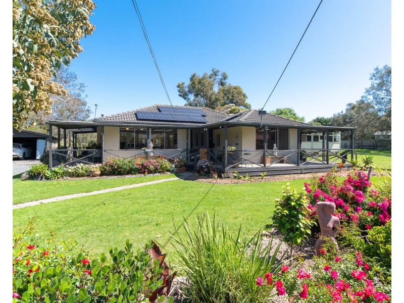 20 Facey Road, Devon Meadows VIC 3977