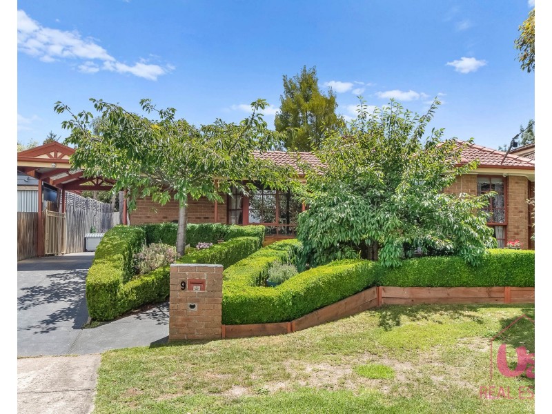 9 Tweed Court, Langwarrin VIC 3910