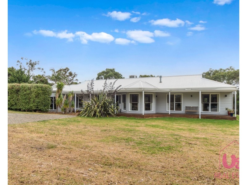 2 Clemac Close, Langwarrin South VIC 3911