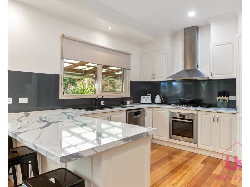 2 Clemac Close, Langwarrin South VIC 3911