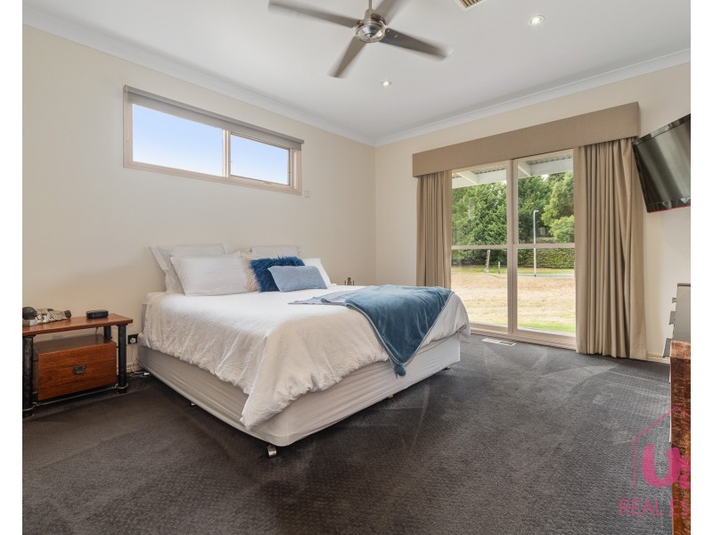 2 Clemac Close, Langwarrin South VIC 3911