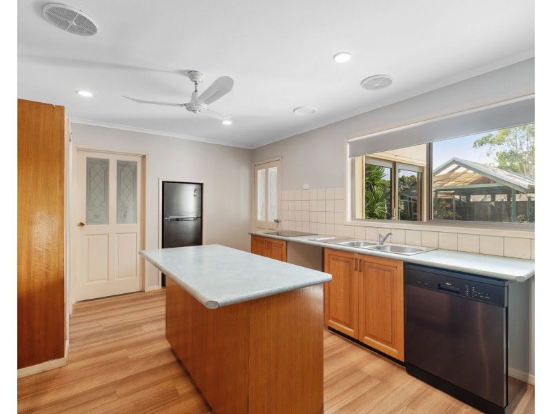 75 Carr-Boyd Road, Cranbourne South VIC 3977