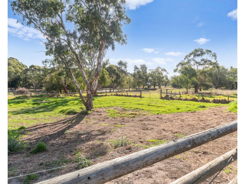 75 Carr-Boyd Road, Cranbourne South VIC 3977