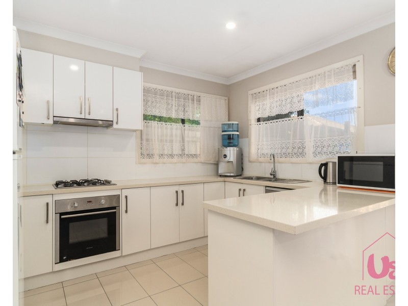 3/2 Russell Street, Cranbourne VIC 3977