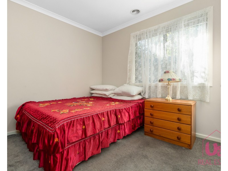 3/2 Russell Street, Cranbourne VIC 3977