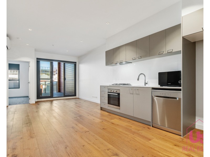 210/16 Clyde Street Mall, Frankston VIC 3199