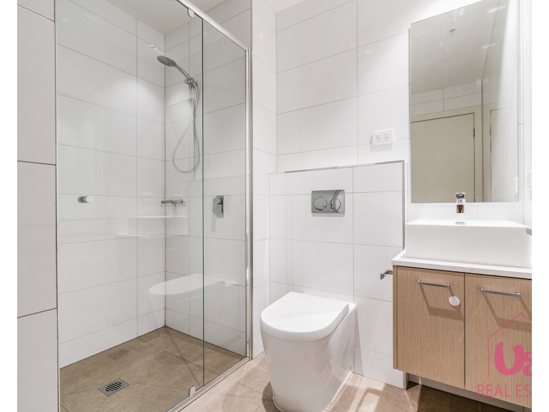 210/16 Clyde Street Mall, Frankston VIC 3199