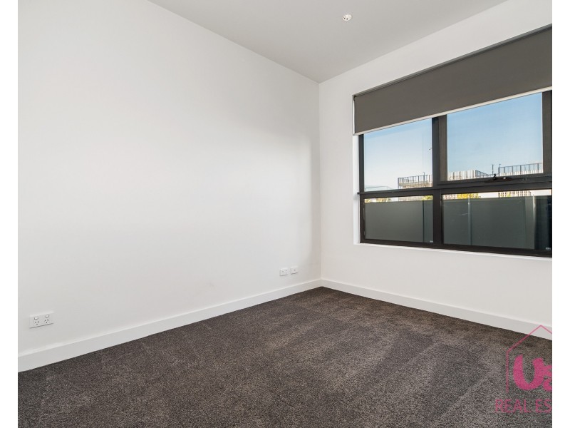 210/16 Clyde Street Mall, Frankston VIC 3199