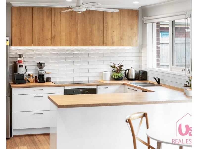 2/32 Clarendon Drive, Somerville VIC 3912