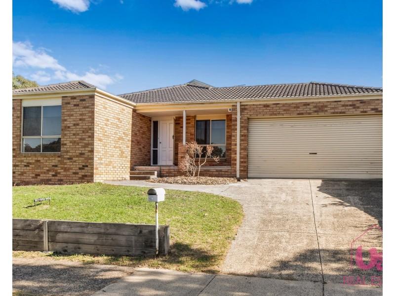 47 Darnley Drive, Skye VIC 3977