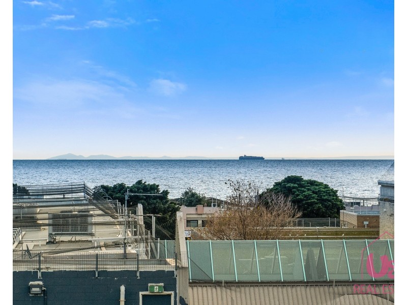 401/16 Clyde Street Mall, Frankston VIC 3199