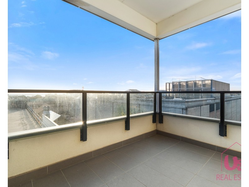 401/16 Clyde Street Mall, Frankston VIC 3199