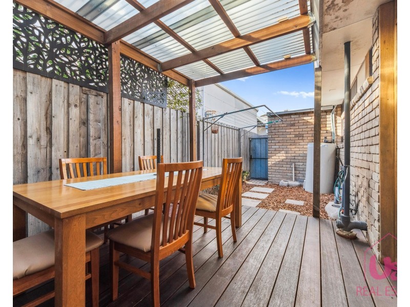 3/8-12 Bainbridge Avenue, Seaford VIC 3198
