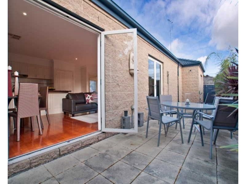 6 Craig Street, Frankston VIC 3199