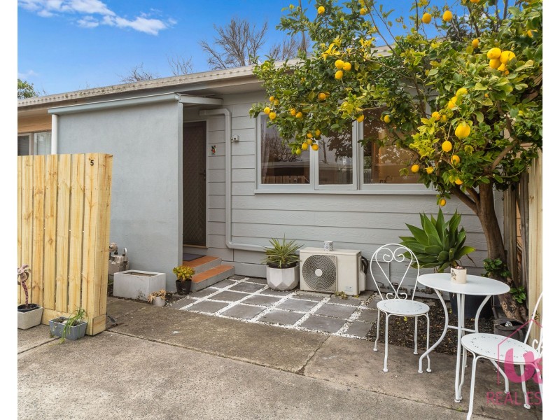 5/18 Lewis Street, Frankston VIC 3199