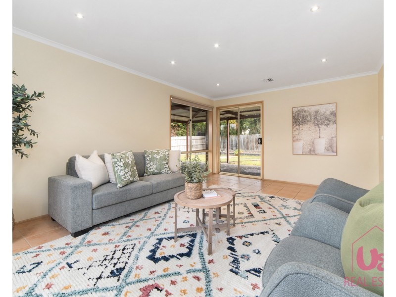 19 Avendon Court, Narre Warren South VIC 3805