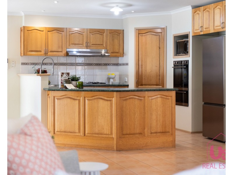 19 Avendon Court, Narre Warren South VIC 3805