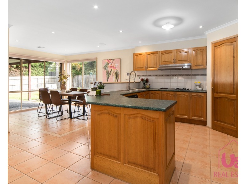 19 Avendon Court, Narre Warren South VIC 3805