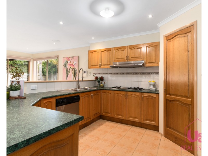 19 Avendon Court, Narre Warren South VIC 3805
