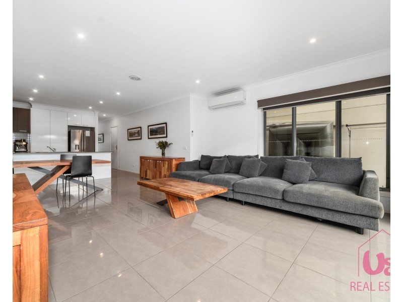 16 Abelia Avenue, Frankston VIC 3199