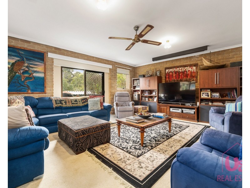 12 Sunset Crescent, Mount Eliza VIC 3930