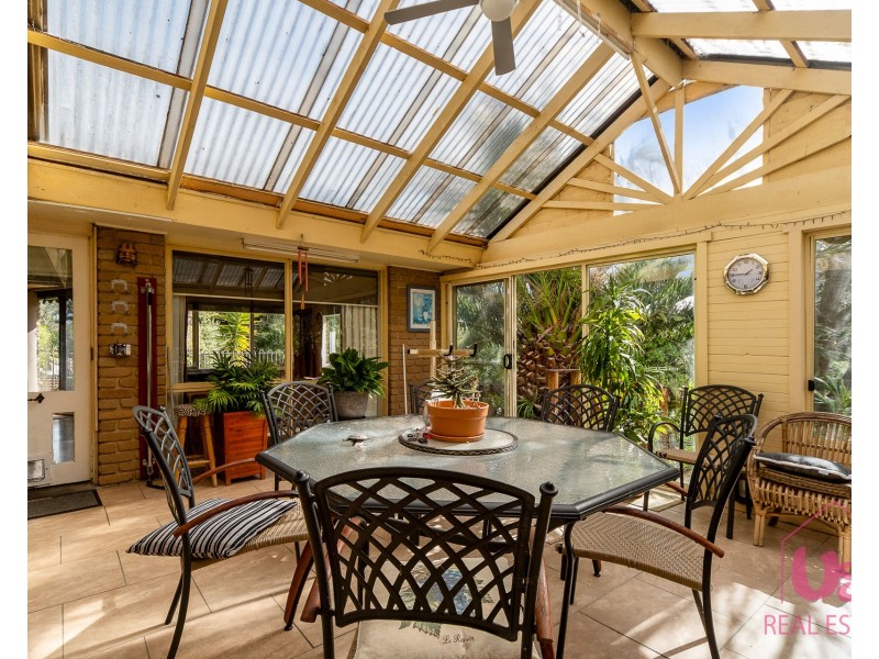 12 Sunset Crescent, Mount Eliza VIC 3930